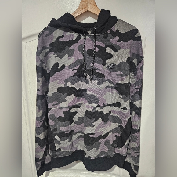 Champion Gray Camouflage Hoodie with Chain Accent - Picture 9 of 9